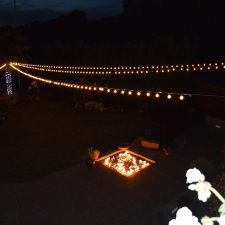 1-Bedroom Seaview Guesthouse On Seattle Luxury Estate With Views Of Olympic Mountains Εξωτερικό φωτογραφία