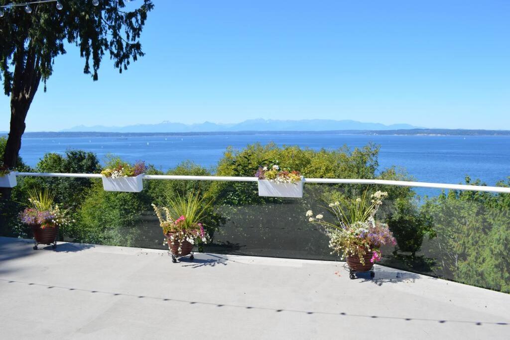 1-Bedroom Seaview Guesthouse On Seattle Luxury Estate With Views Of Olympic Mountains Εξωτερικό φωτογραφία