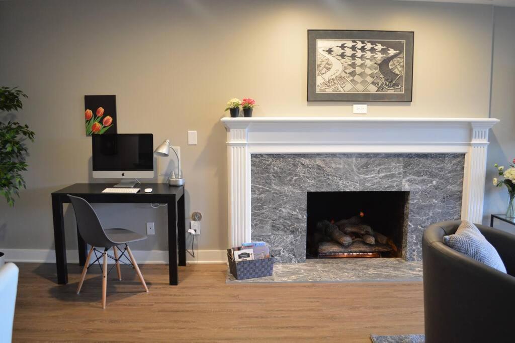 1-Bedroom Seaview Guesthouse On Seattle Luxury Estate With Views Of Olympic Mountains Εξωτερικό φωτογραφία