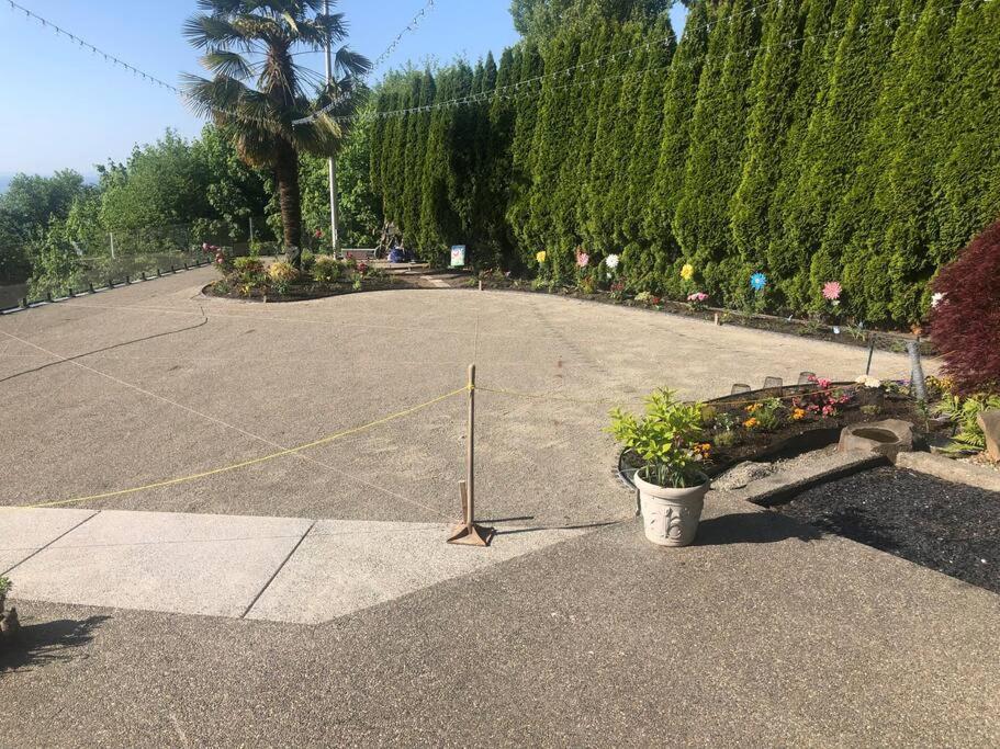 1-Bedroom Seaview Guesthouse On Seattle Luxury Estate With Views Of Olympic Mountains Εξωτερικό φωτογραφία
