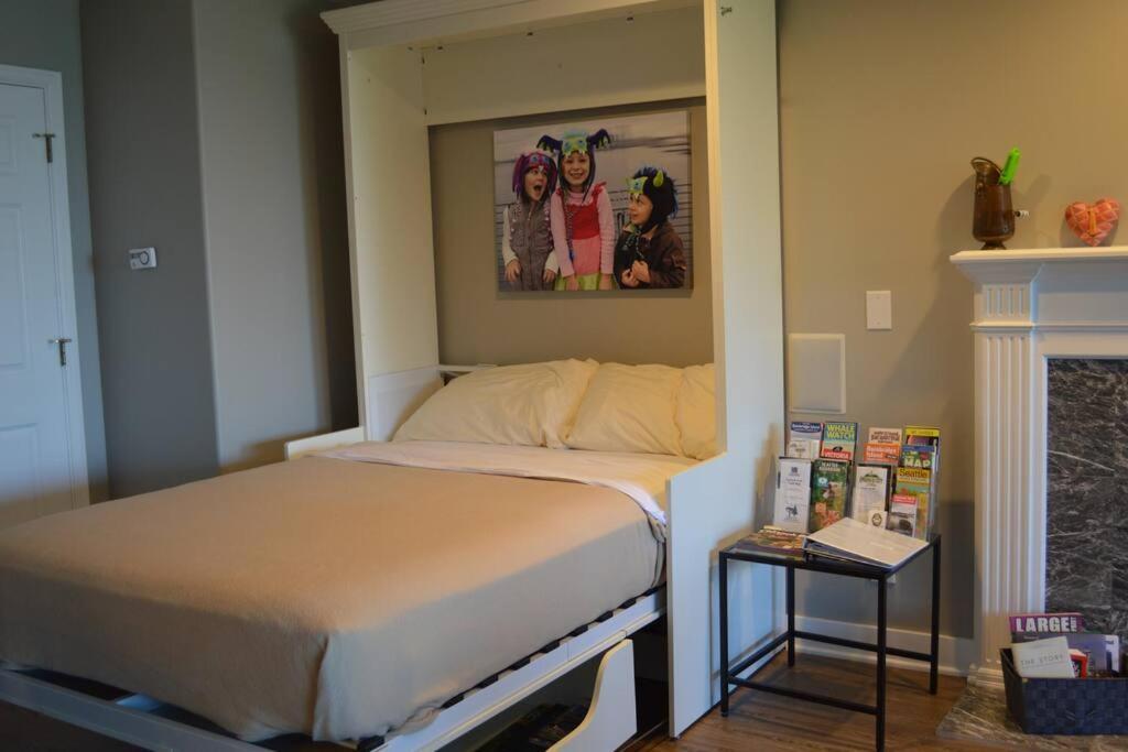 1-Bedroom Seaview Guesthouse On Seattle Luxury Estate With Views Of Olympic Mountains Εξωτερικό φωτογραφία