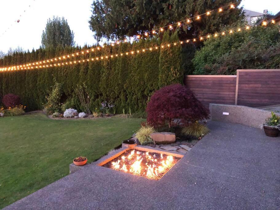 1-Bedroom Seaview Guesthouse On Seattle Luxury Estate With Views Of Olympic Mountains Εξωτερικό φωτογραφία