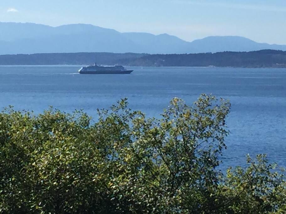 1-Bedroom Seaview Guesthouse On Seattle Luxury Estate With Views Of Olympic Mountains Εξωτερικό φωτογραφία
